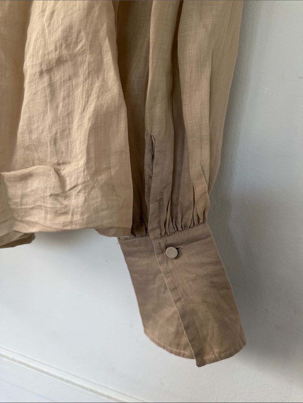 Banana Republic Beige 100% Ramie Pintuck Button-Front Blouse - Picture 2 of 10